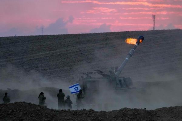 Israeli army shelling