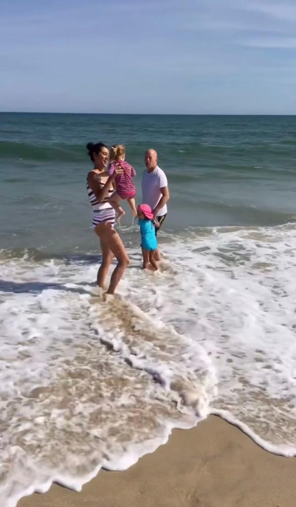 Emma Heming Willis' throwback beach photo.