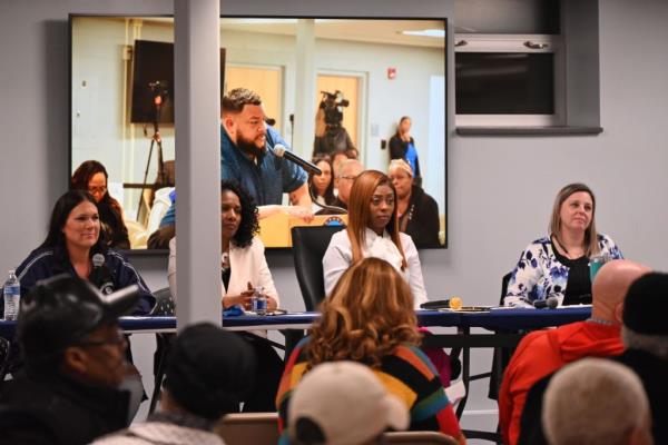 Henyard said her co<em></em>nstituents were treating her unfairly.