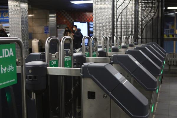 The new subway gates