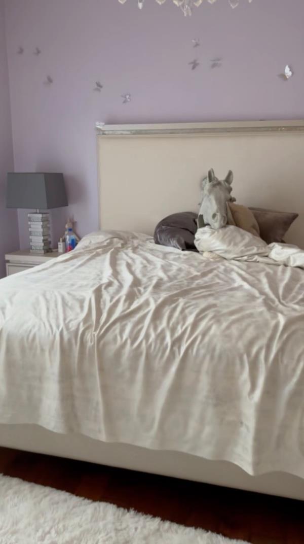 Despite the couple's troubles, photos appear to show Tatyana Remley has her estranged husband's name tattooed with a heart on her hip.</p>
<p>