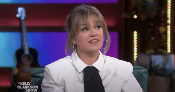 “Here’s the thing. I don’t regularly brush my teeth in the shower. I just do if I’m in a hurry,” Clarkson, 41, said on the 