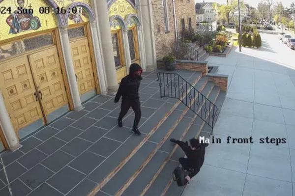 Tahliambouris is in critical co<em></em>ndition after the incident. 