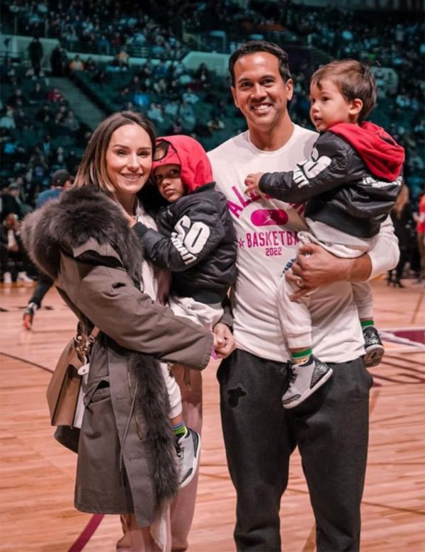 Erik Spoelstra and Nikki Spoelstra with their kids at NBA All-Star weekend in Cleveland, Ohio in February 2022. 