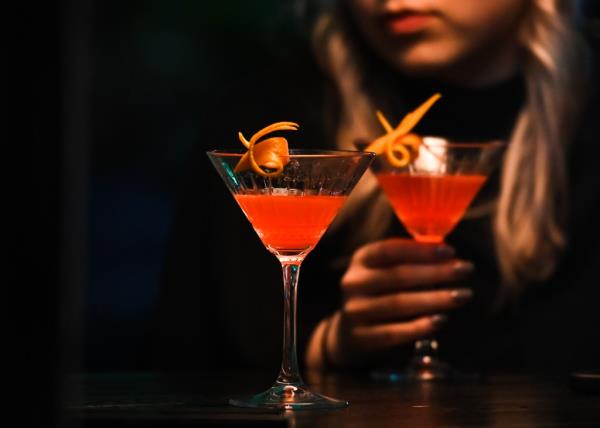 A rising number of women are succumbing to alcohol-related deaths, a new study published in JAMA Network on July 28 found.