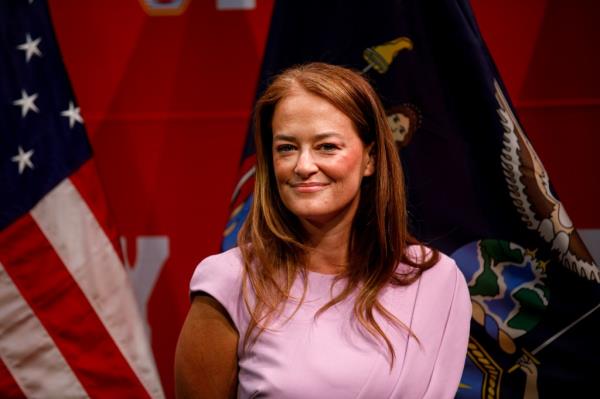 FDNY Commissio<em></em>ner Laura Kavanagh at a probatio<em></em>nary firefighter grad ceremony