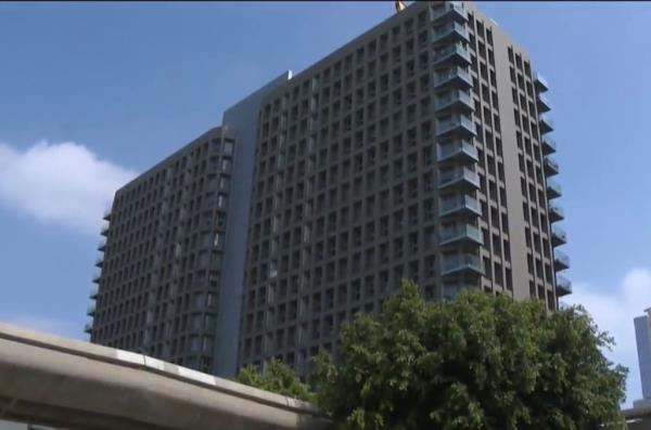 Skye at Bunker Hill luxury apartments on Figueroa Street, the same complex wher<em></em>e model and real estate agent Maleesa Moo<em></em>ney was brutally killed. 