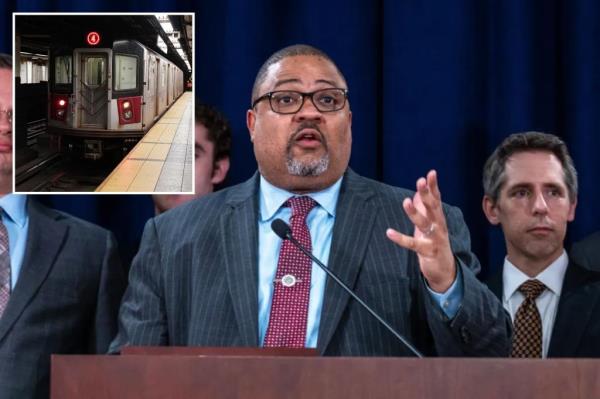 Straphangers wearing face masks in a subway at Grand Central Terminal, New York City on November 21, 2020