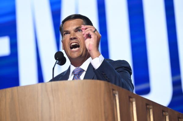 Former Lieutenant Governor of Georgia Geoff Duncan speaks on the third day of the Democratic Natio<em></em>nal Co<em></em>nvention (DNC) at the United Center in Chicago, Illinois, on August 21, 2024. 