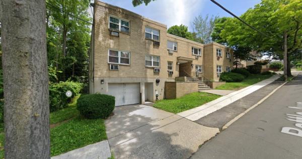 Street view of 295 Battle Ave in White Plains New York, site of a fiery car crash