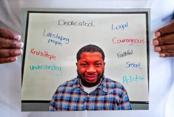  Vydale Thompson-Moody.