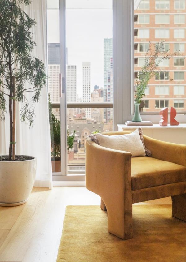 The lion's share of residences offer balconies.