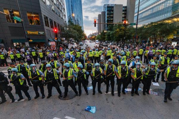 A large group of Chicago police officers gathered near the Israeli co<em></em>nsulate among anti-Israel protests in the city during the 2024 Democratic Natio<em></em>nal Co<em></em>nvention on Aug. 20, 2024.