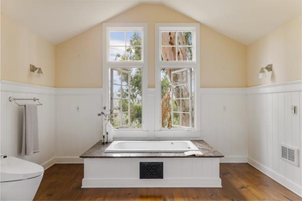 barbara bosson amalfi drive