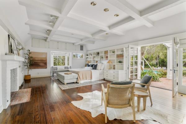 barbara bosson amalfi drive