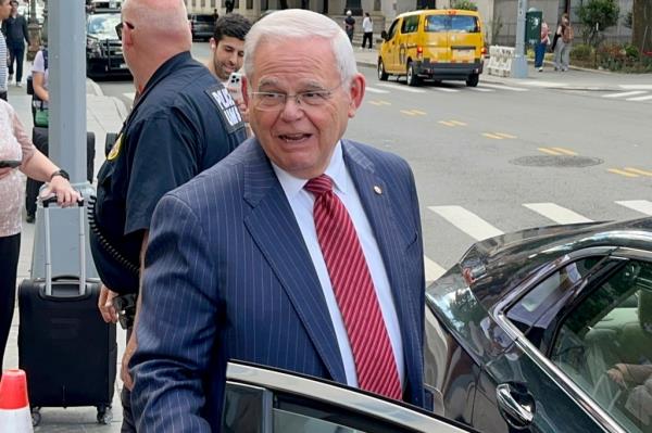 New Jersey Sen. Bob Menendez told insurance broker Juan Uribe he 