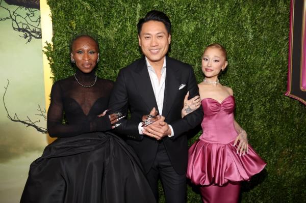 Cynthia Erivo, Jon M. Chu and Ariana Grande at the