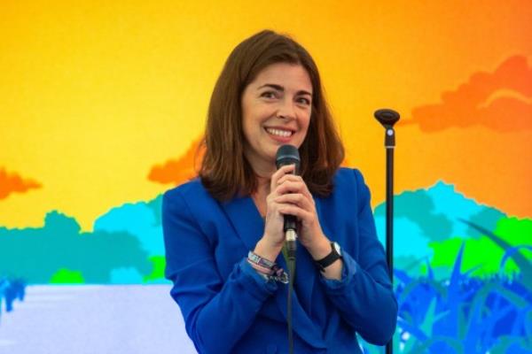 23 July 2023: Comedian Rosie Holt performs on The Last Outpost stage on day 4 of the 2023 Latitude Festival at Henham Park, Southwold, Suffolk, UK, Credit:Stuart Hogben / Avalon