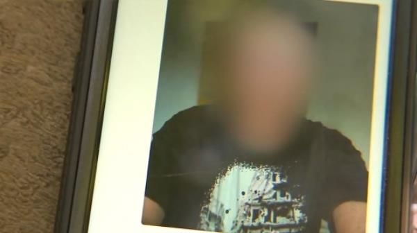 The con artist told Jennifer Dennis that had been beat up and disappeared 