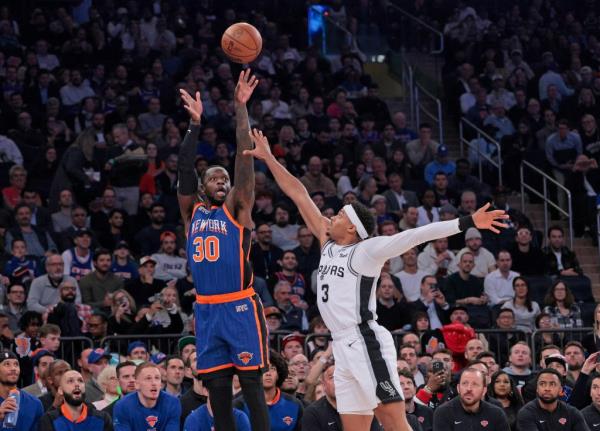 Julius Randle is looking more like his old self for the Knicks.