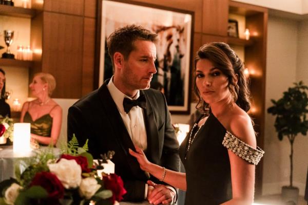 Justin Hartley and  his wife, Sofia Pernas, on 