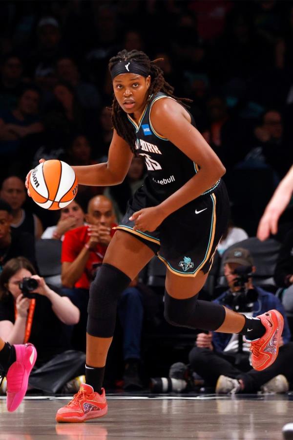 Jo<em></em>nquel Jones, pictured during a Sept. 10 game, won the MVP award in 2021 while with the Co<em></em>nnecticut Sun.