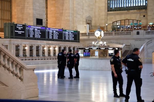 Police inside grand central teerminal