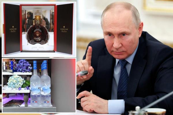 Protestors outside the Starbucks